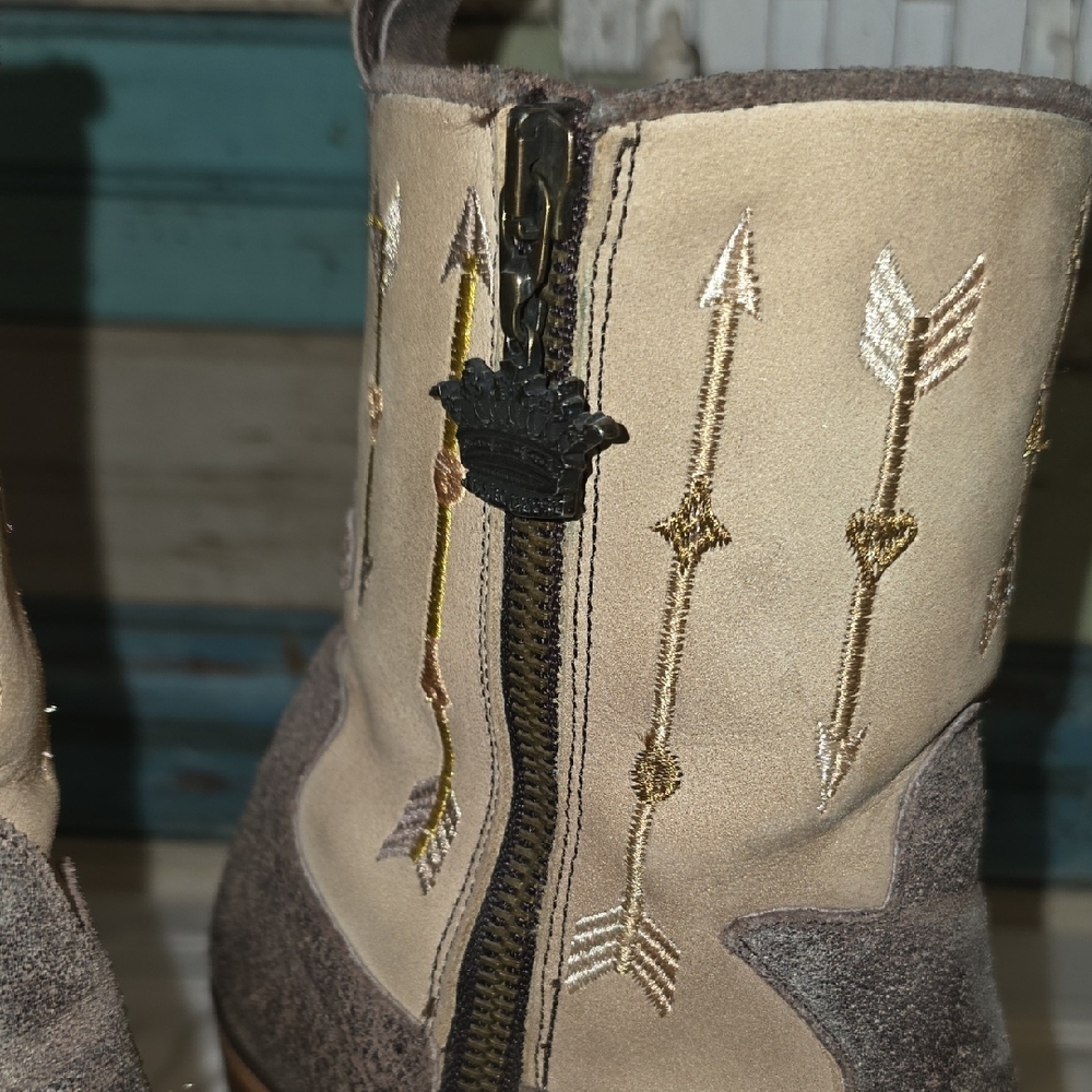 Junk Gysy LANE Stylish Tan Brown Women's  COWBOY Boots SZ 8.5 - Picture 9 of 11